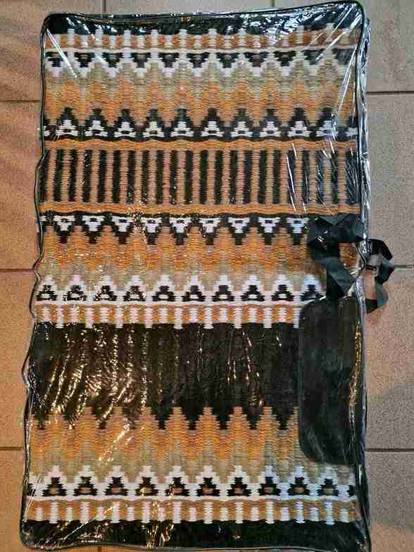 Western Show Blanket oversized beige, schwarz